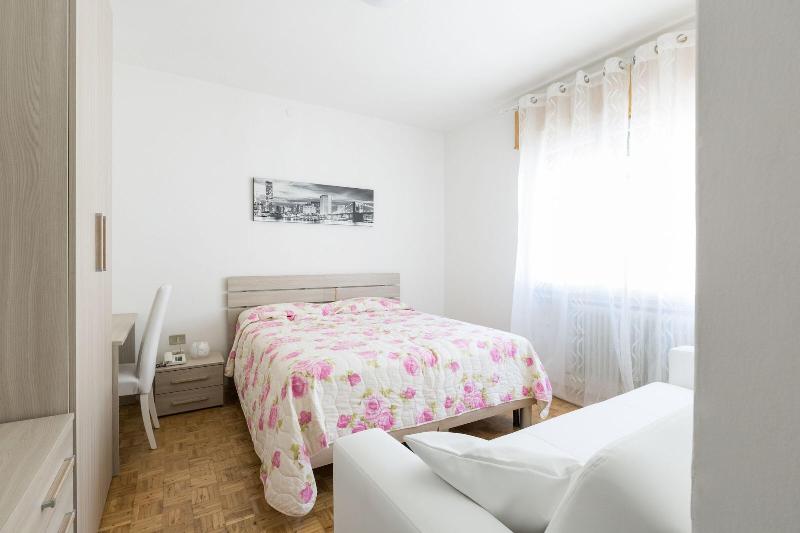 Hotel Da Marco image
