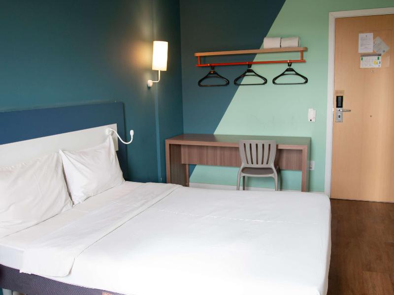 Ibis Budget Muriaé image