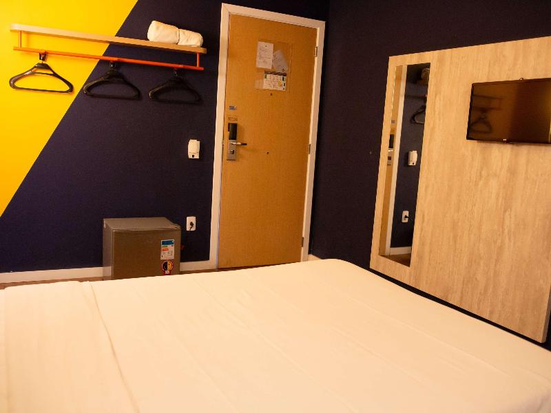 Ibis Budget Muriaé image