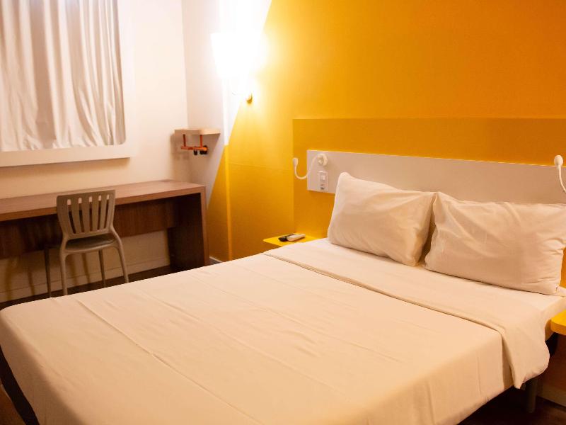 Ibis Budget Muriaé image