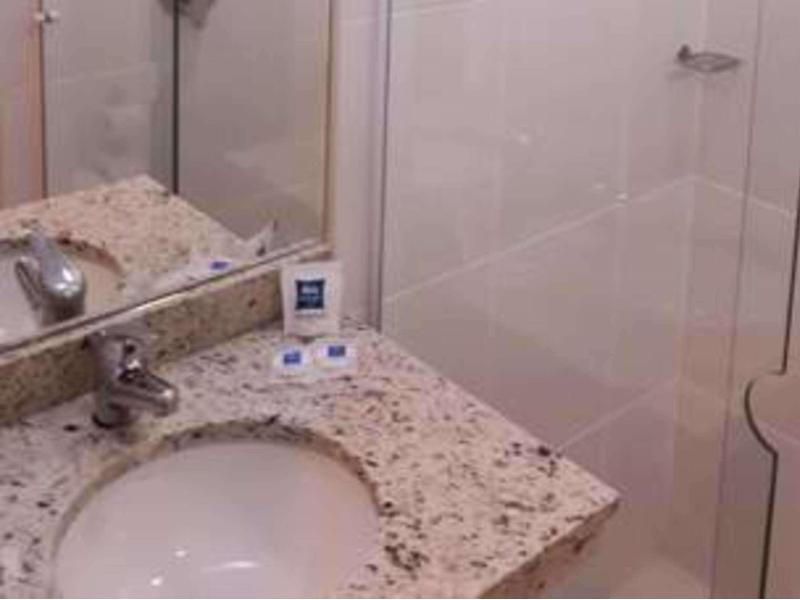 Ibis Budget Muriaé image