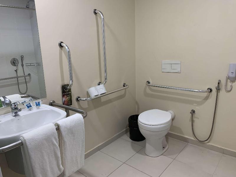 Ibis Budget Muriaé image