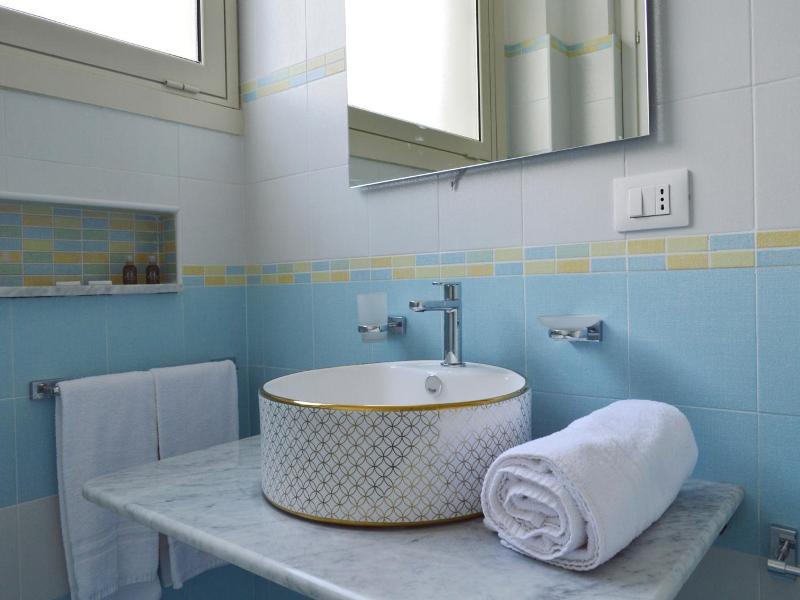 B&B Liberty image