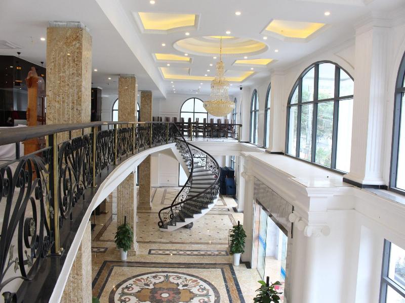 Phoenix Hotel