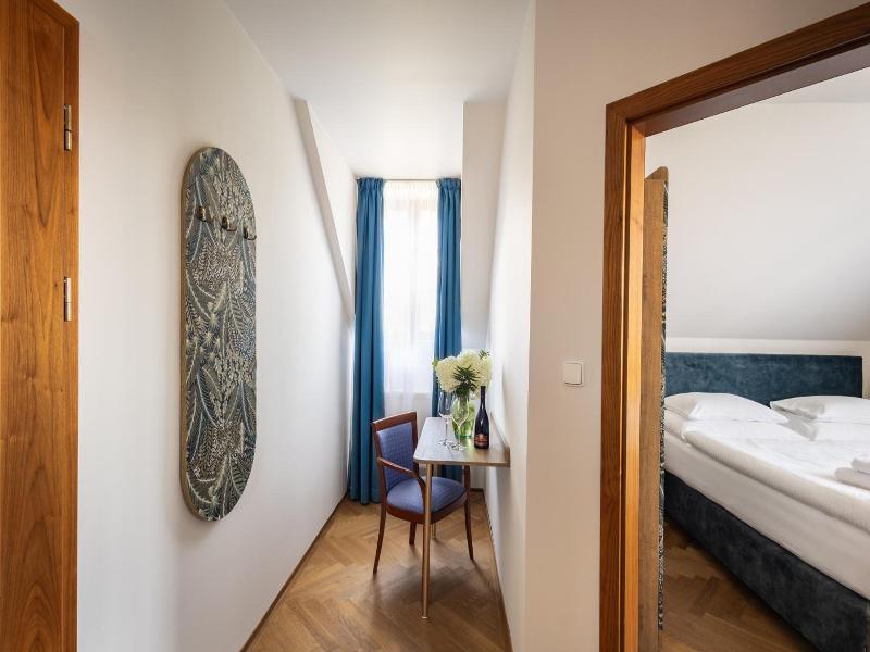 Boutique Hotel Tanzberg image