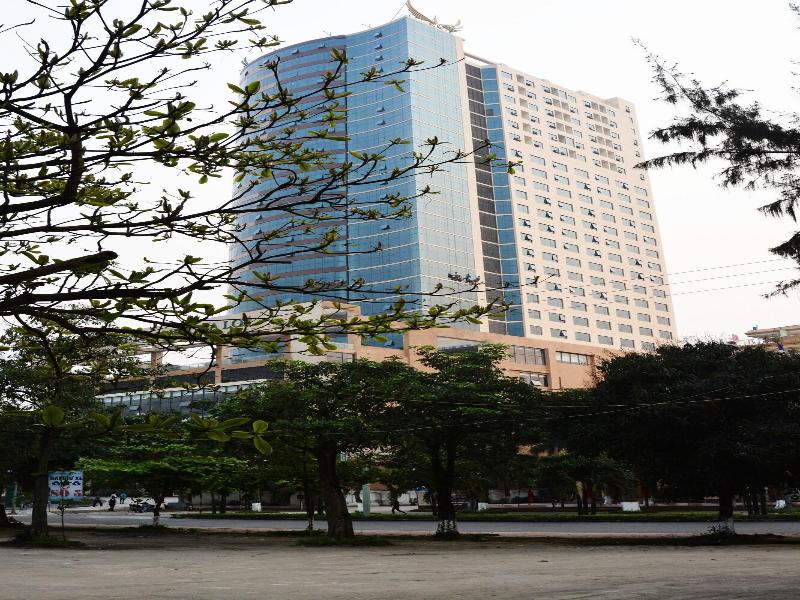 Muong Thanh Grand Cua Lo Hotel