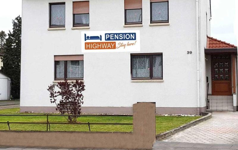 Pension Highway Bünde image