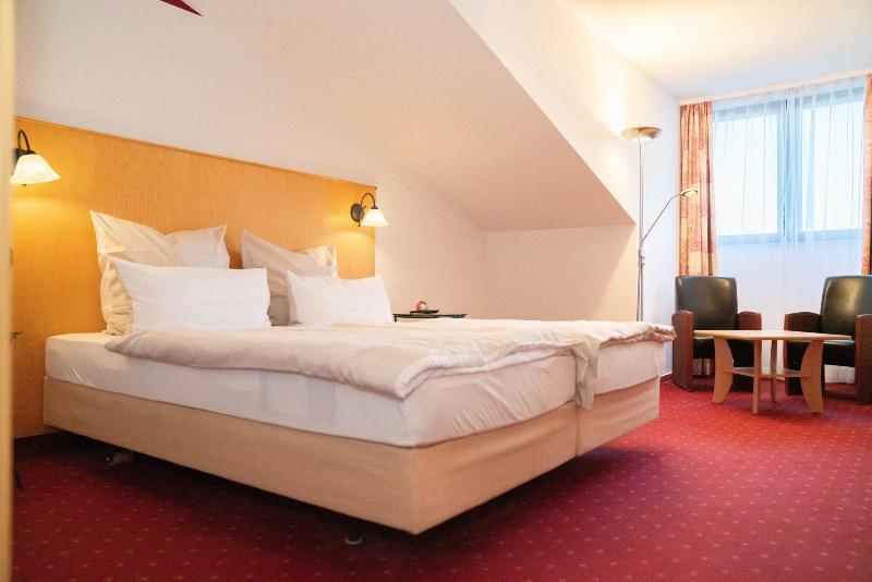 Hotel Löwenstein image