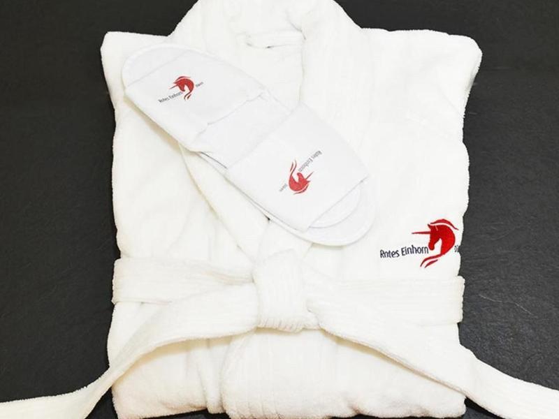 Hotel Rotes Einhorn image
