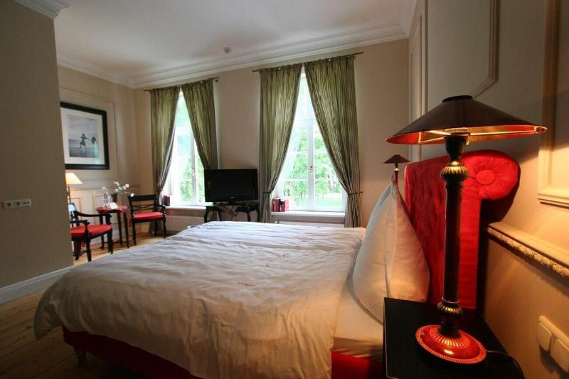 Hotel Hochzeitshaus image