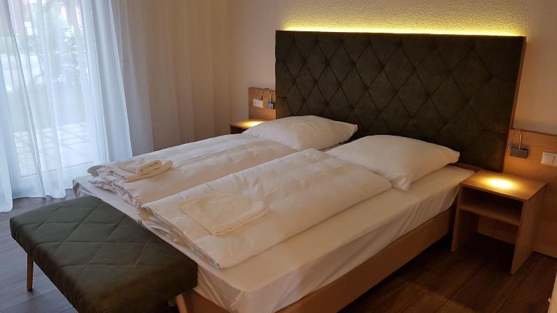 Kräuterhotel Heidejäger image