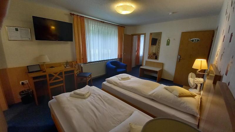 Kräuterhotel Heidejäger image