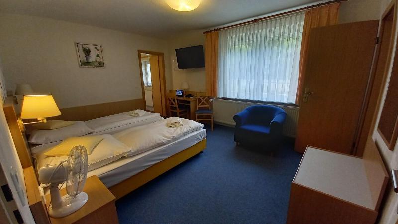 Kräuterhotel Heidejäger image