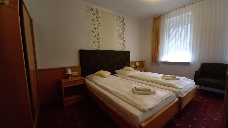 Kräuterhotel Heidejäger image