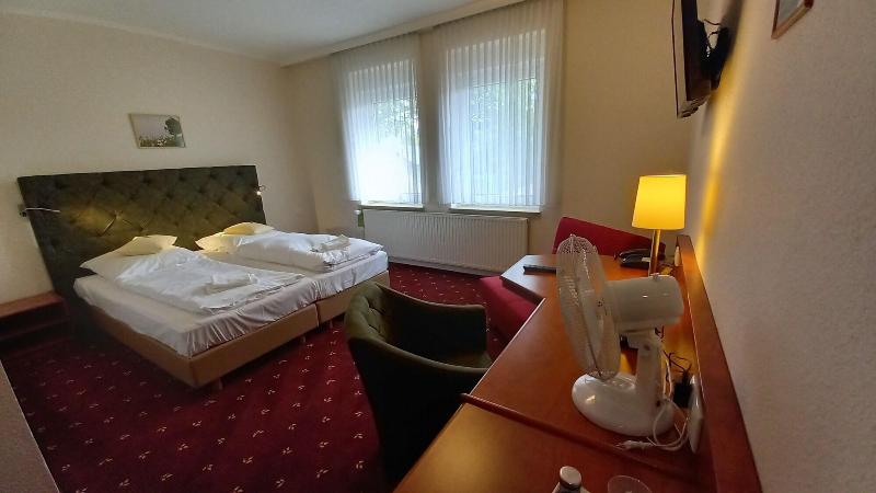 Kräuterhotel Heidejäger image