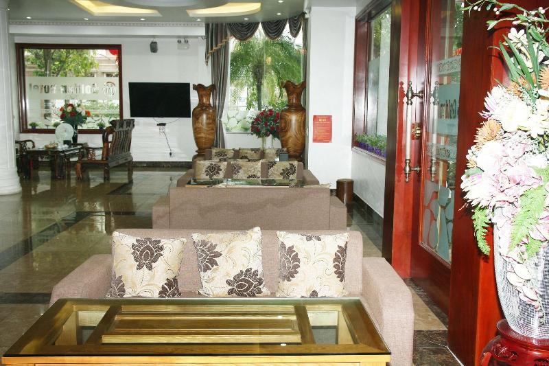 Golden Thai Binh Hotel image
