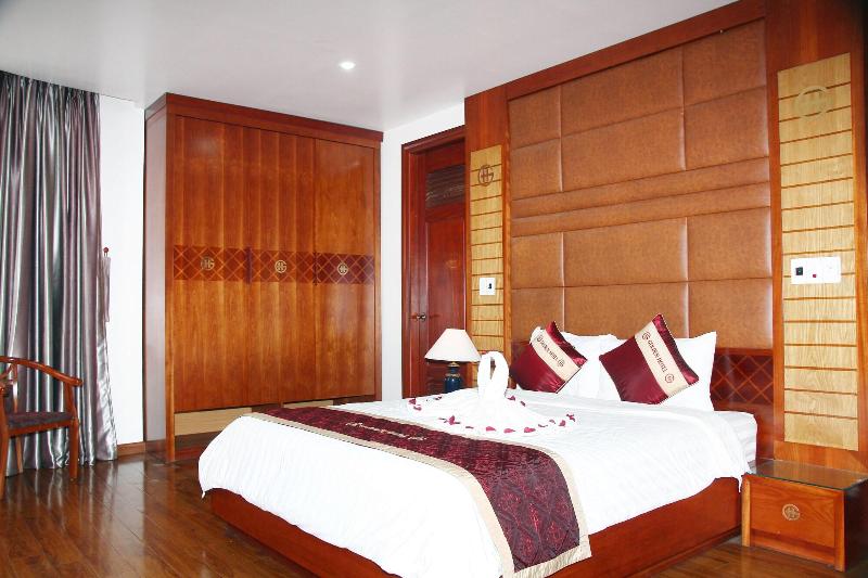Golden Thai Binh Hotel image