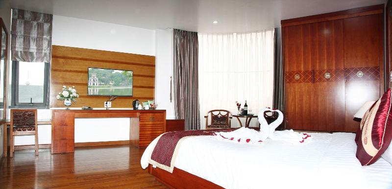 Golden Thai Binh Hotel image