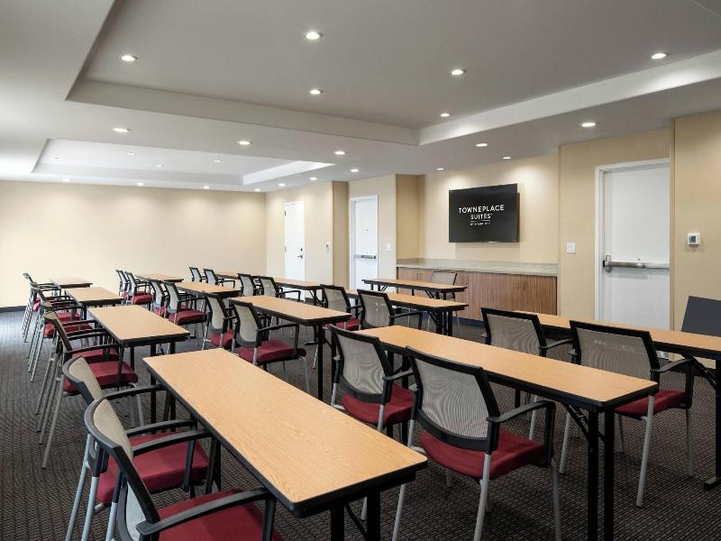 Towneplace Suites By Marriott Fresno Clovis