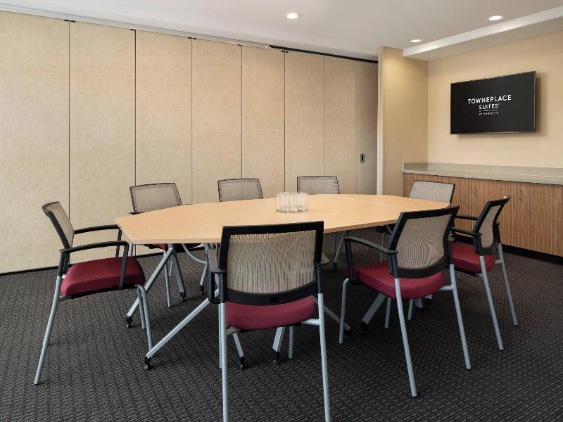 Towneplace Suites By Marriott Fresno Clovis