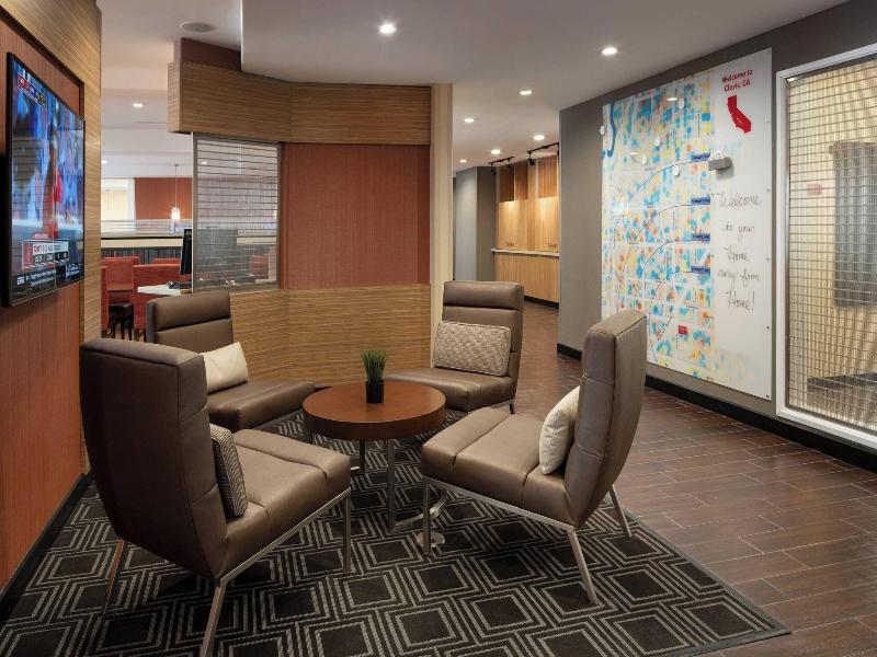 Towneplace Suites By Marriott Fresno Clovis