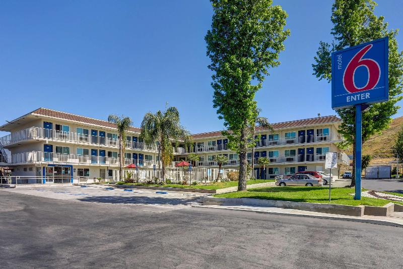Motel 6 San Bernardino, CA - North image