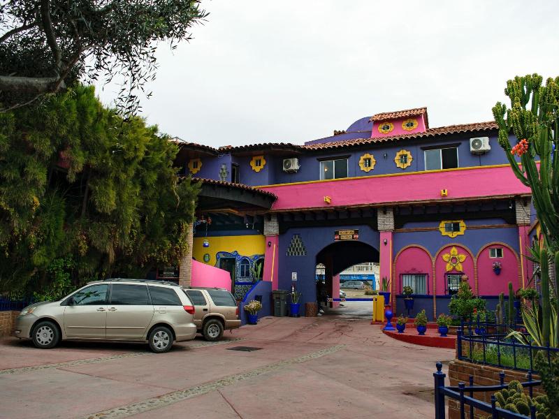 Hotel Baja Del Sol Inn
