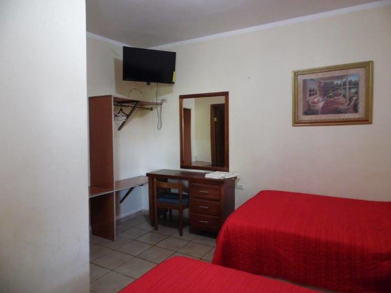 Hotel San Cristobal image 4