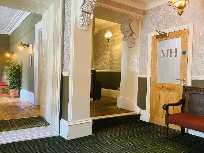 The White Rose Hotel image