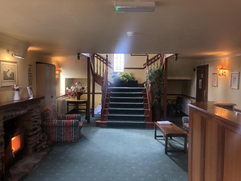 Raleghs Cross Inn image