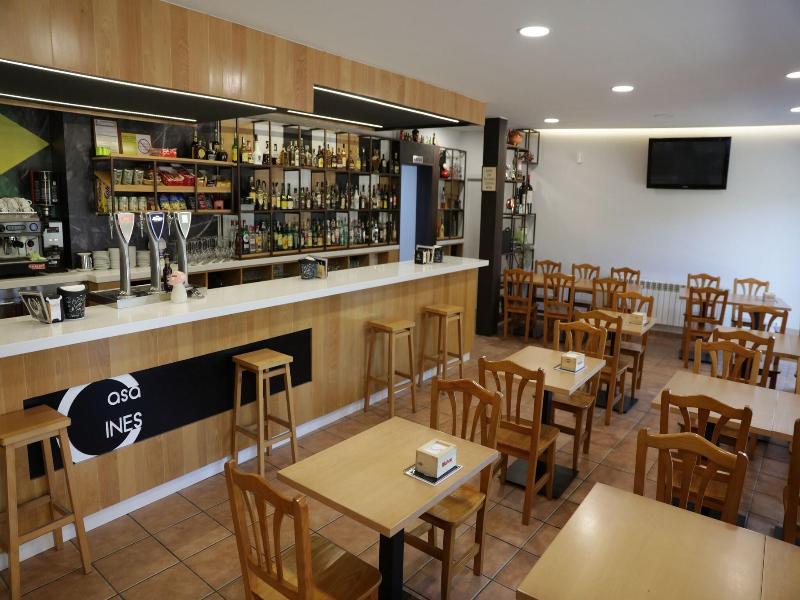 Pensión Casa Cines Restaurante image