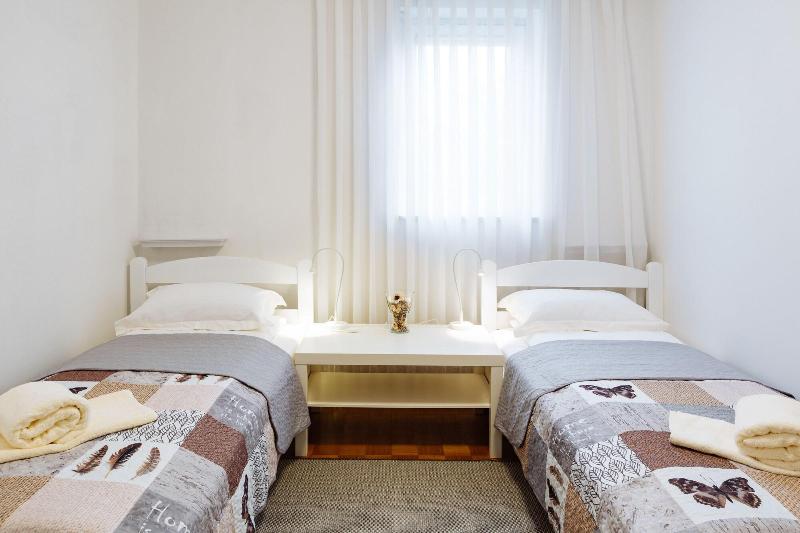 Emona Guesthouse Ljubljana image