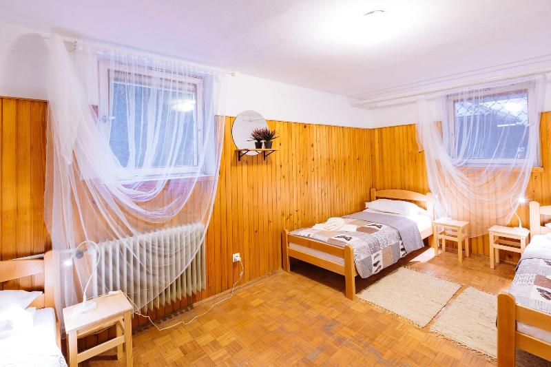Emona Guesthouse Ljubljana image