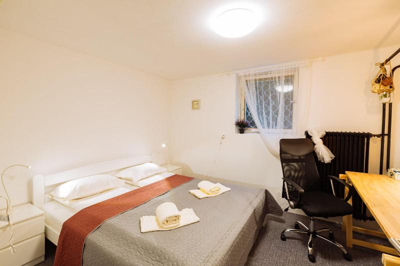 Emona Guesthouse Ljubljana image