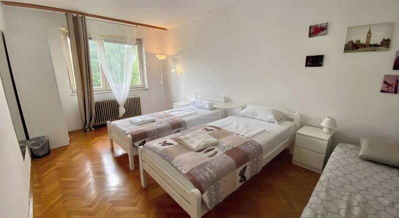 Emona Guesthouse Ljubljana image