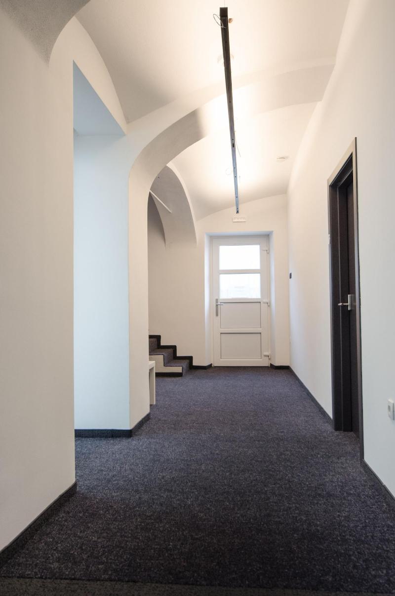 Cha Cha Rooms image