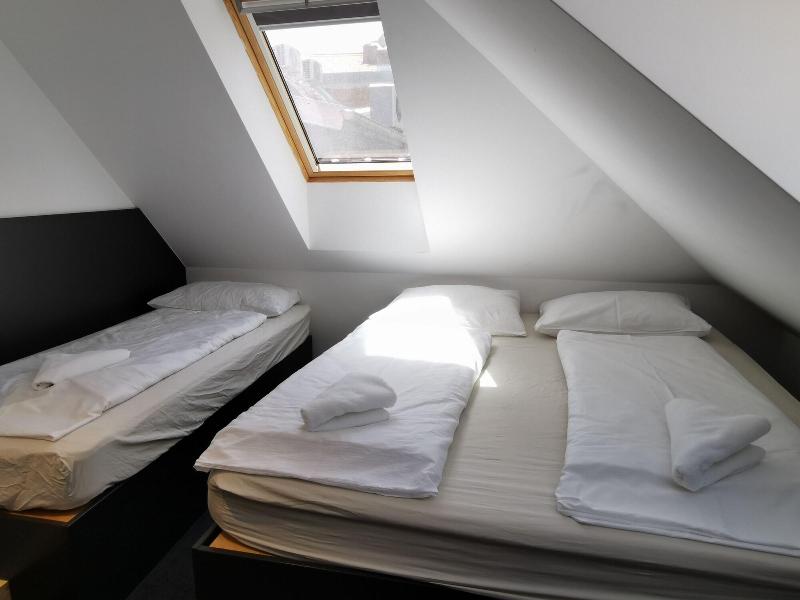 Cha Cha Rooms image