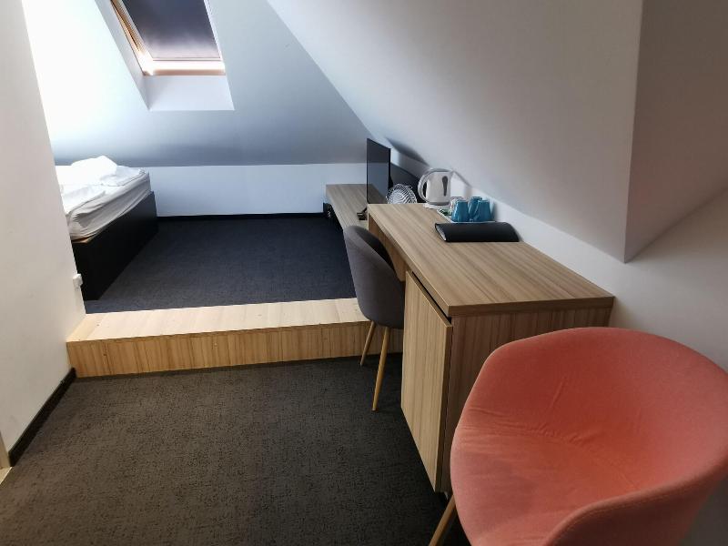 Cha Cha Rooms image