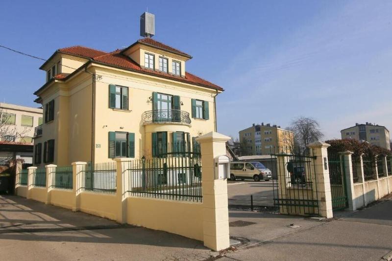 Hotel Vila Katrca image