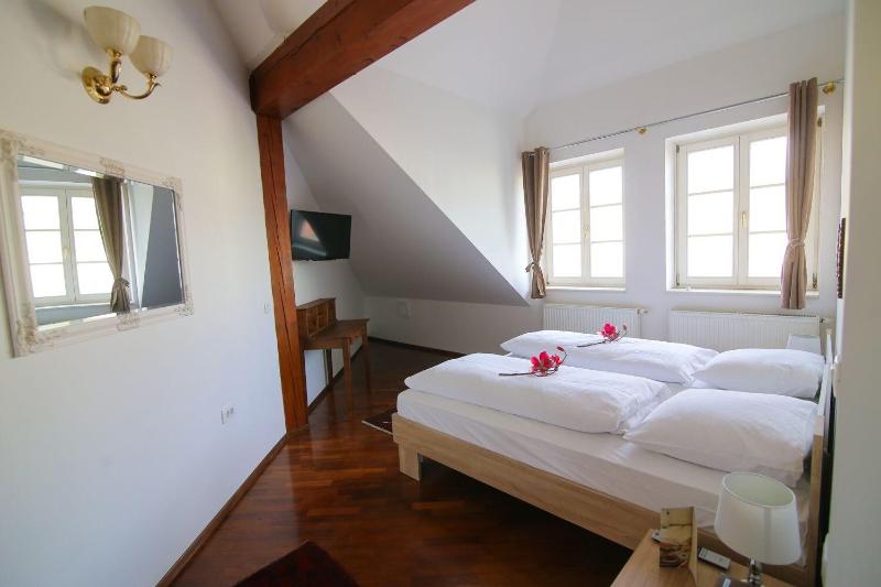 Hotel Vila Katrca image
