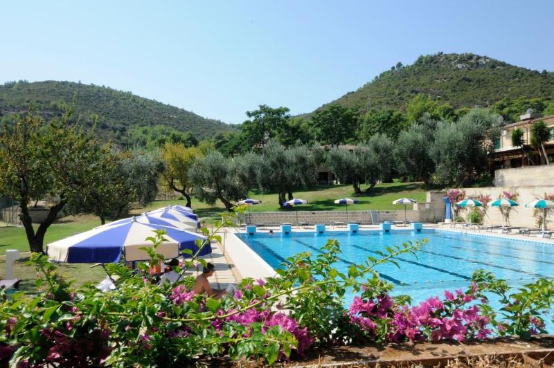 Pugnochiuso Resort - Hotel Degli Ulivi image