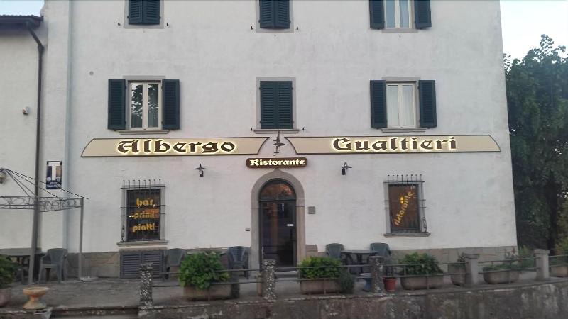 Albergo Ristorante Gualtieri image
