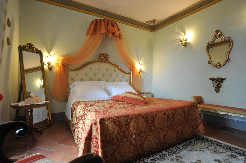 Relais Castelluccio Palusse image
