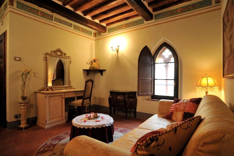 Relais Castelluccio Palusse image