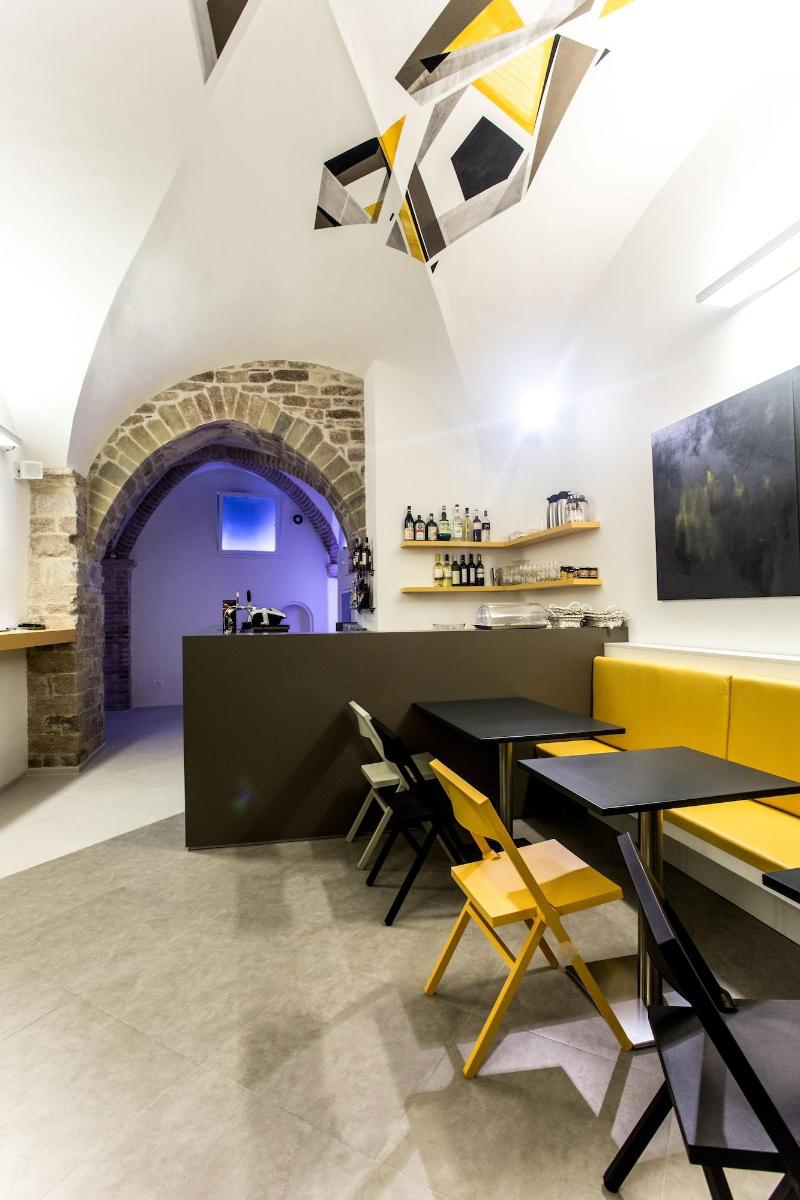 Little Italy Boutique Hostel image