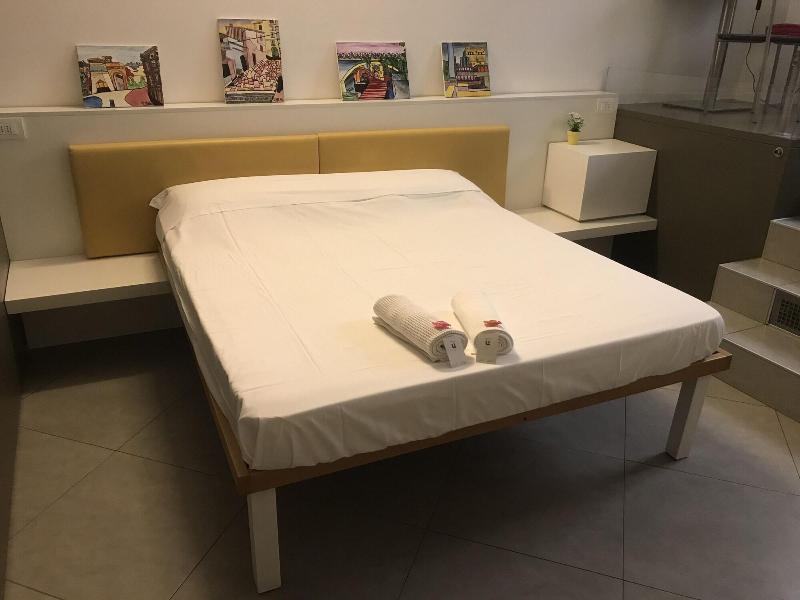 Little Italy Boutique Hostel image