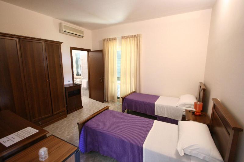 La Villa Del Colle image