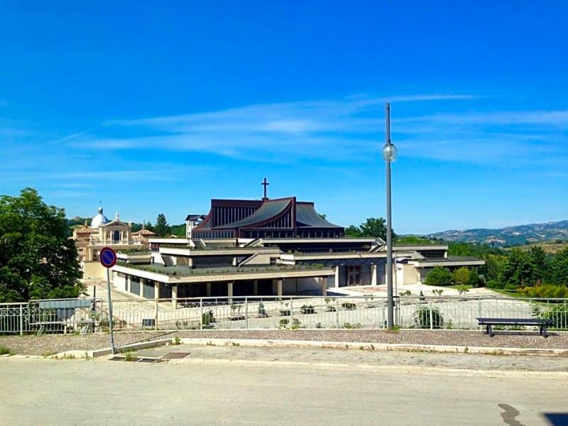 Pina Ristorante Hotel image