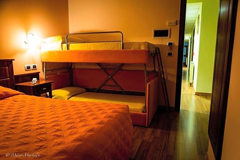 Pina Ristorante Hotel image