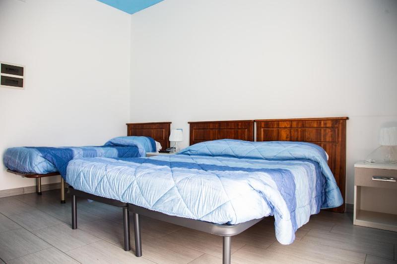 Pina Ristorante Hotel image